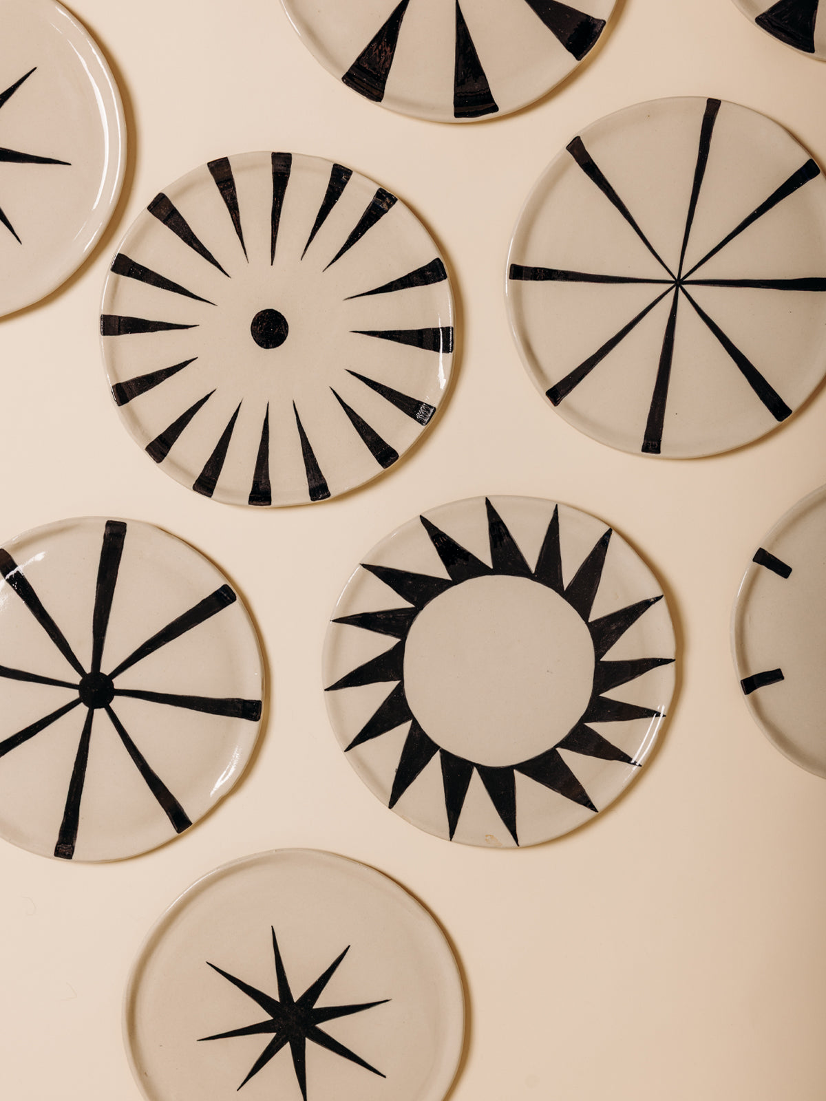 Assiettes M #06 Tangente